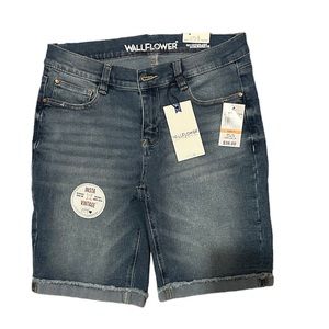 Wallflower legendary fit Bermuda shorts sz 7